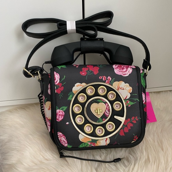 Betsey Johnson working telephone purse - Picture 11 of 12